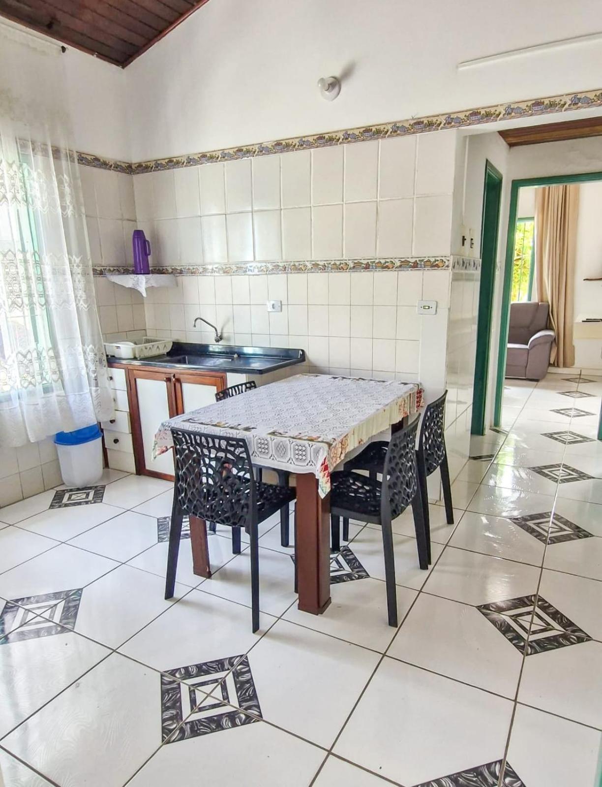 Casa Em Ubatuba, Bairro Tranquilo E Bem Localizado Ambiente Familiar Ubatuba
